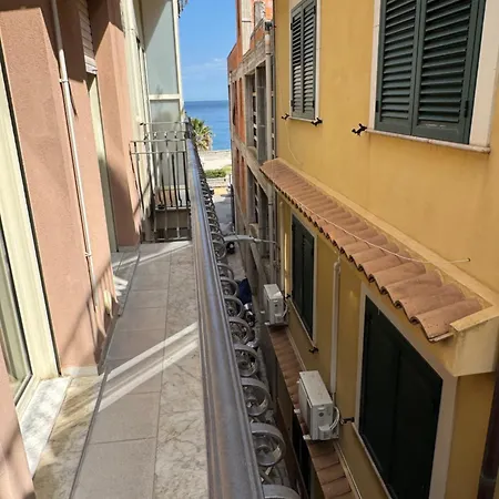 Casa Antonella - Taormina Mare * Mazzeo